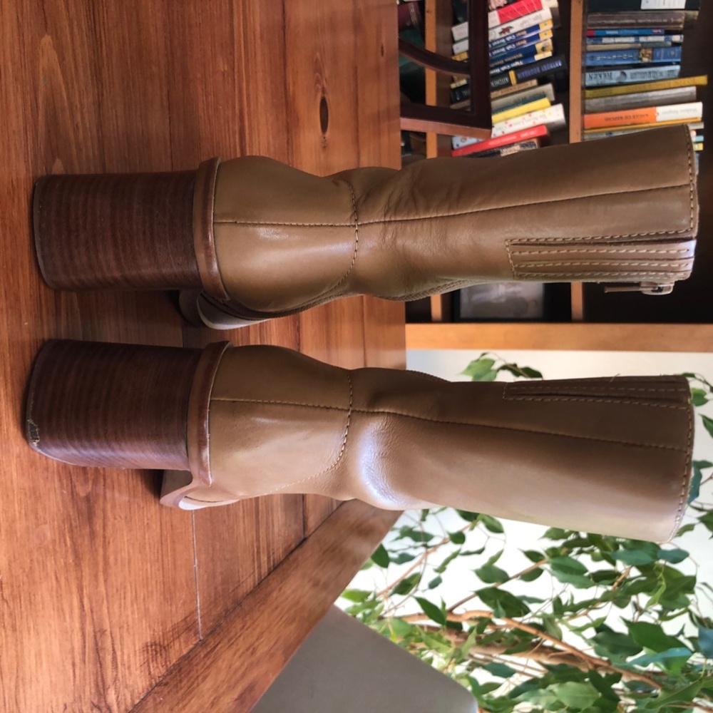 Vintage 70's Mid-Calf Leather Boots - Picture 5 of 6